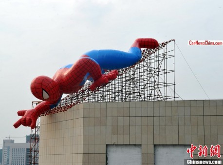 spiderman-china-street-2