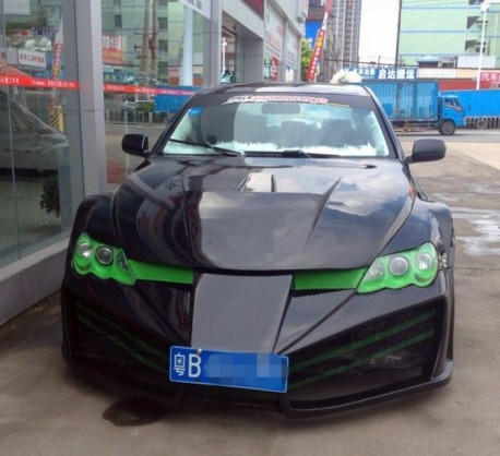 toyota-reiz-bodykit-china-4