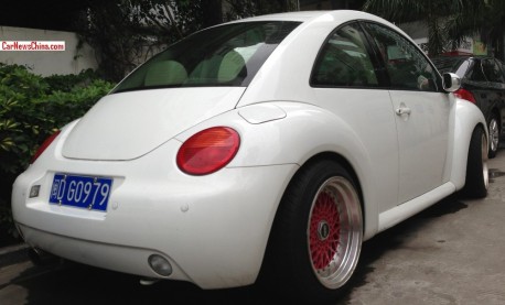 volkswagen-beetle-lowrider-china-3