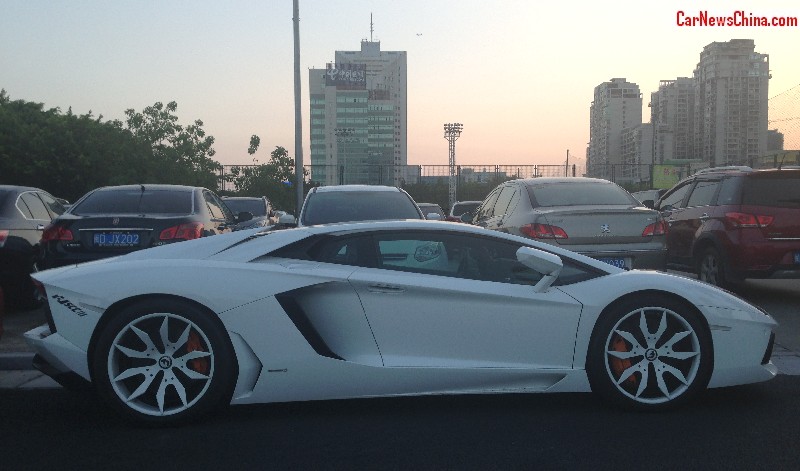 aventador-458-china-2