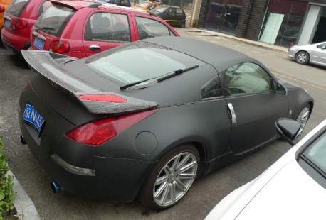 nissan-350z-matte-black-china-2