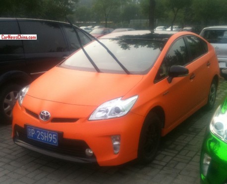 toyota-prius-china-color-3