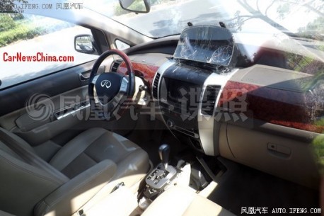 chery-arrizo-mpv-china-4