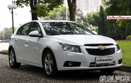 chevrolet-cruze-hatchback-china-2