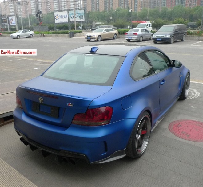 bmw-1m-matte-blue-china-3