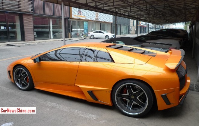 lamborghini-murcielago-orange-china-2