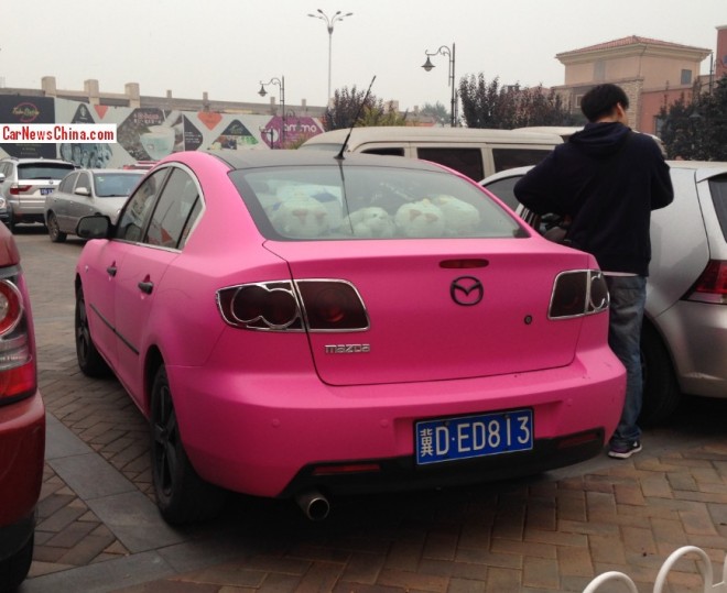 mazda-3-pink-china-2