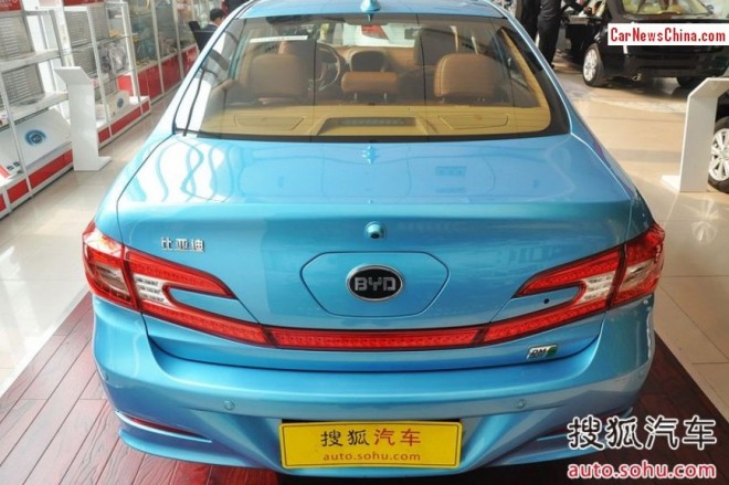 byd-qin-hybrid-china-dealer-3