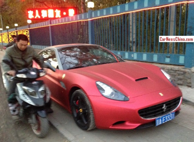 ferrari-california-china-3