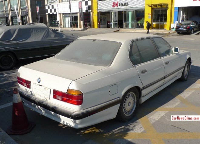 bmw-7-e32-china-3