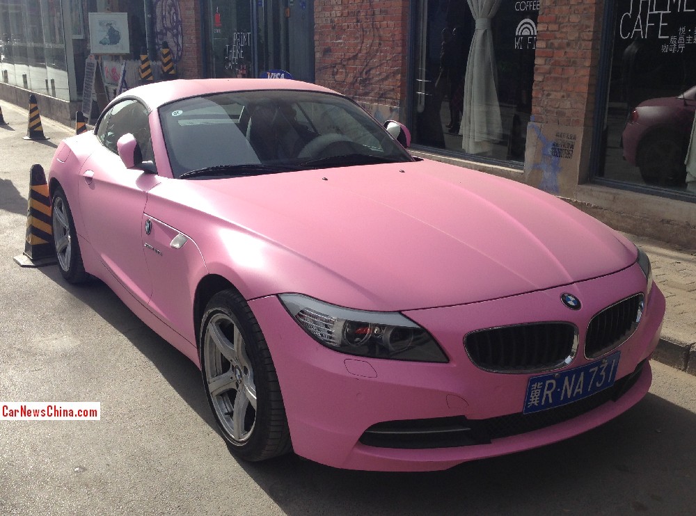plaag vertaling sieraden BMW Z4 is matte Pink in China