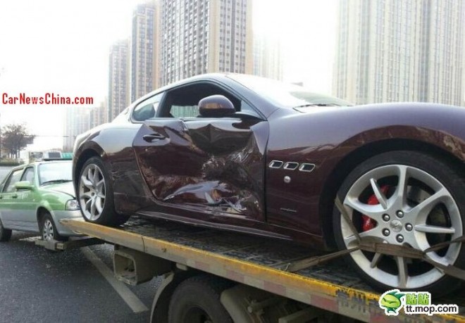 maserati-crash-china-4