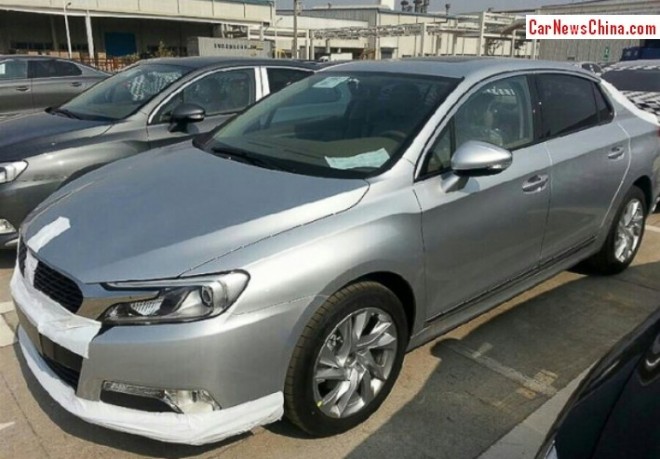 citroen-ds-5ls-china-5