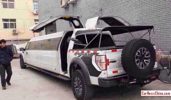 ford-raptor-china-stretched-2