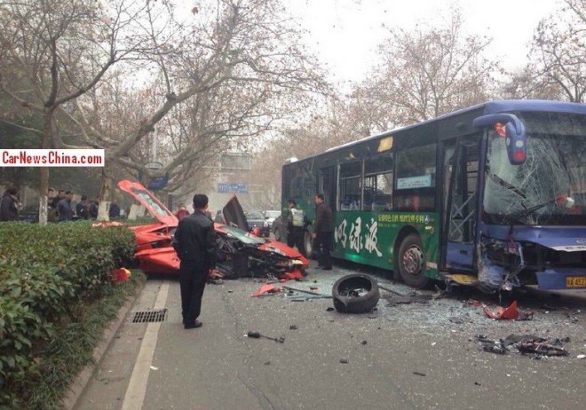 crash-lamborghini-china-a0