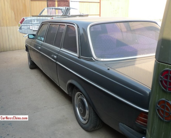 mercedes-benz-w123-limousine-2