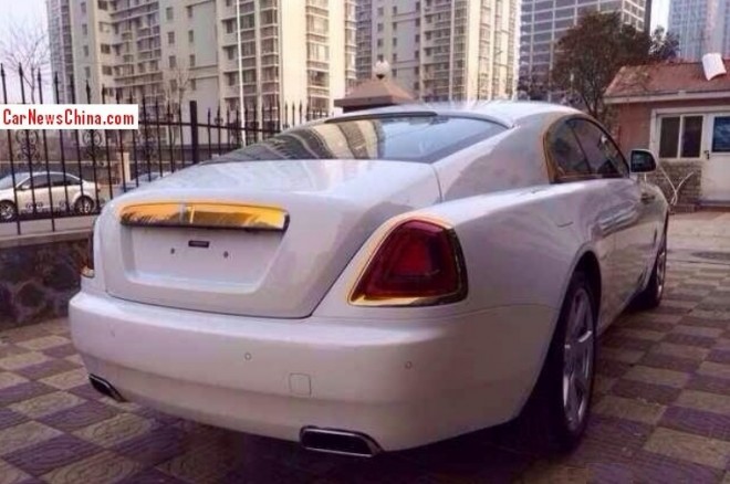 rolls-royce-wraith-china-gold-3