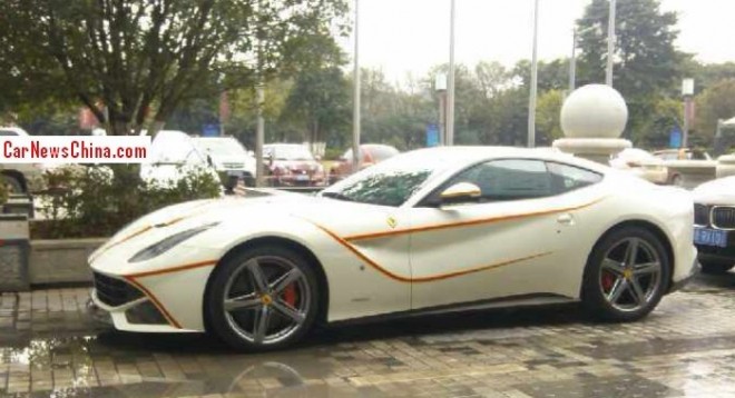 ferrari-f12-china-2