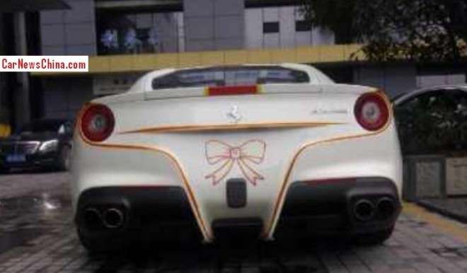 ferrari-f12-china-4