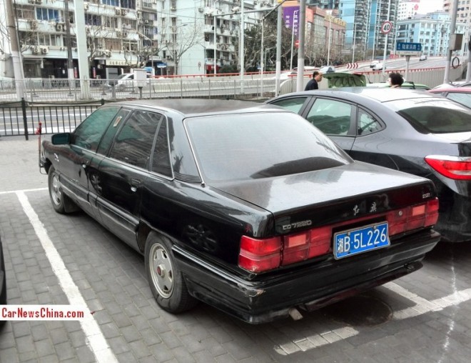 hongqi-ca7220-limousine-2