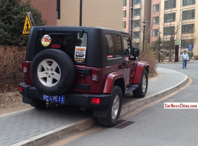 jeep-wrangler-china-parking-2