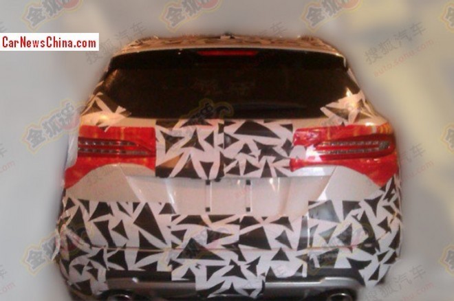 lincoln-mkc-china-2