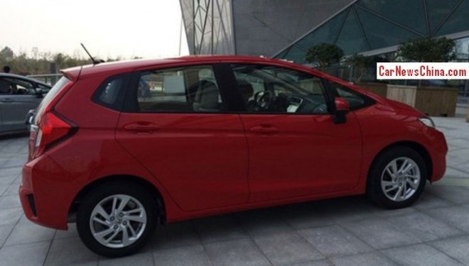 2015-honda-fit-china-3