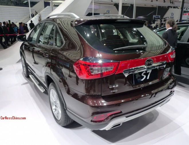 byd-s7-china-3