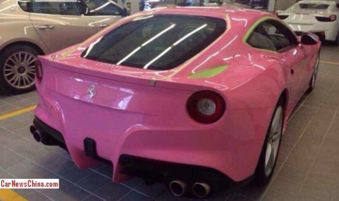 ferrari-f12-pink-china-2