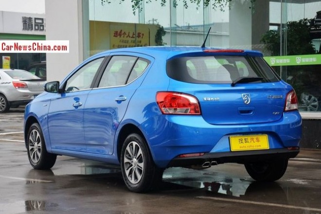 wuling-baojun-610-china-3