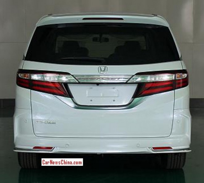 honda-odyssey-2015-china-2