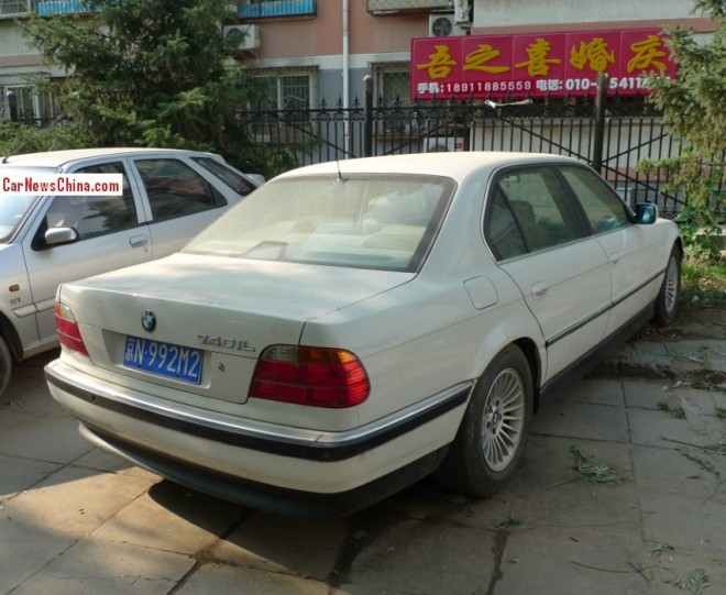 bmw-740-china-4