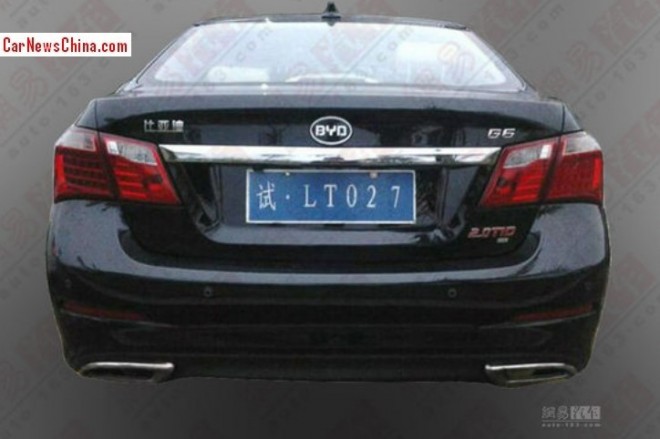 byd-g6-china-4