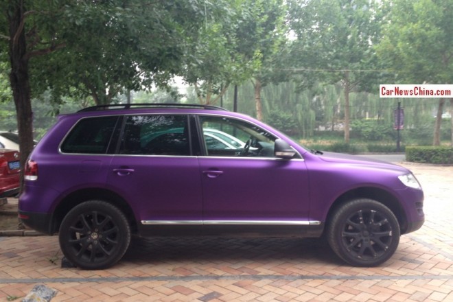 volkswagen-suv-purple-china-2