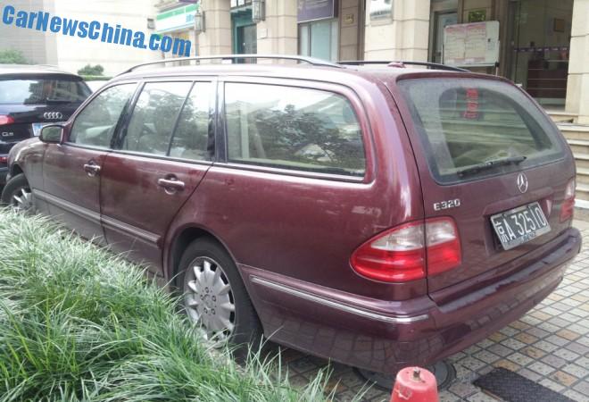 mercedes-benz-w210-wagon-china-3