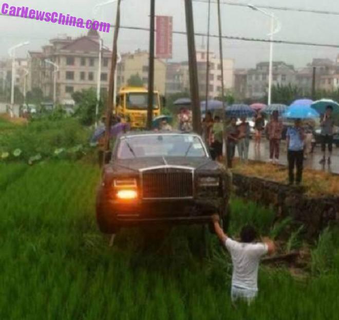 phantom-crash-china-4