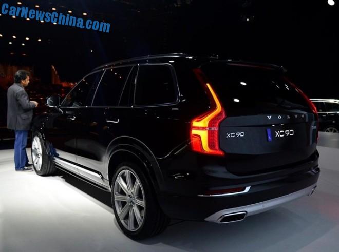 volvo-xc90-unveiled-2