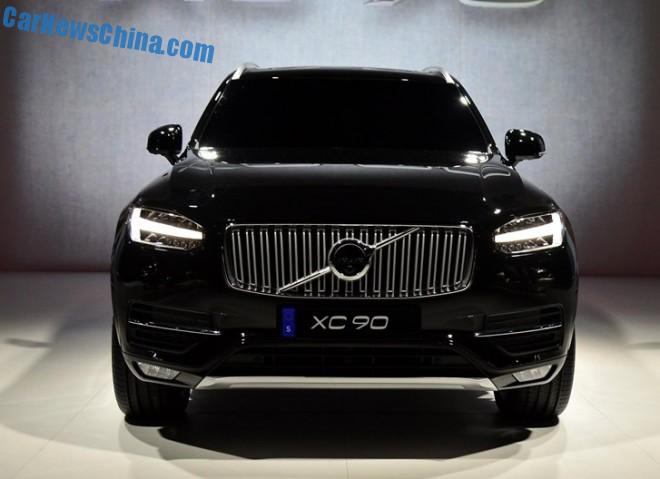 volvo-xc90-unveiled-3