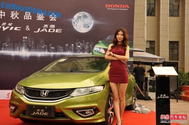 china-car-girls-honda-9e