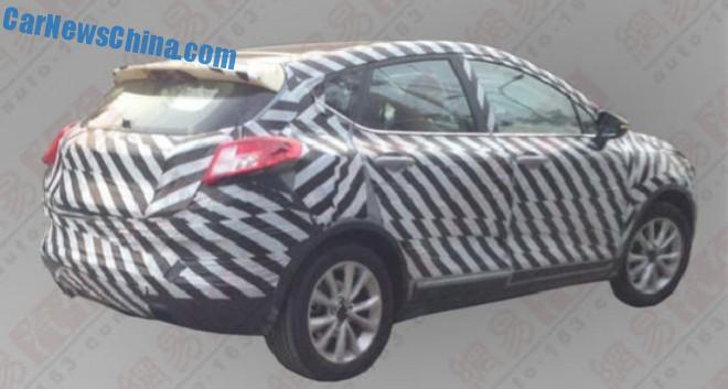 geely-emgrand-cross-china-1-2