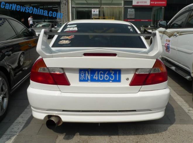 mitsubishi-evo-5-china-8