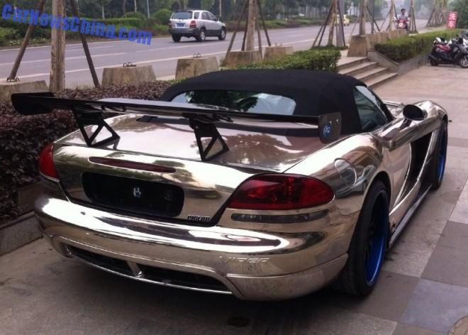 dodge-viper-china-spot-3