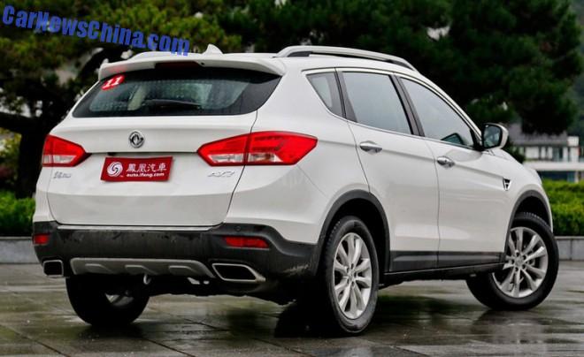 dongfeng-ax7-china-l-3