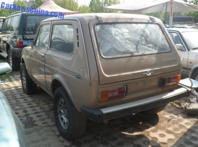 lada-niva-china-spot-2