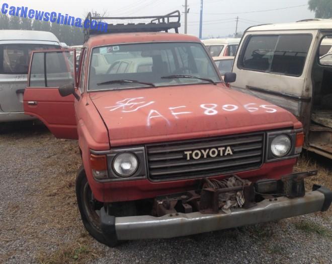 toyota-landcruiser-china-8