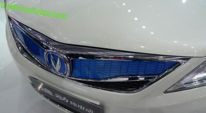 changan-eado-ev-3