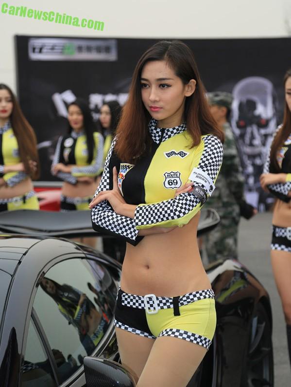 china-supercars-girls-2