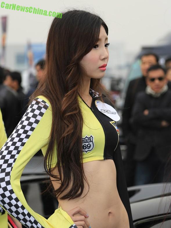 china-supercars-girls-5