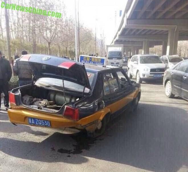 lamborghini-crash-china-1-9b