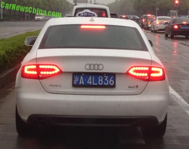 audi-a4-lic-1